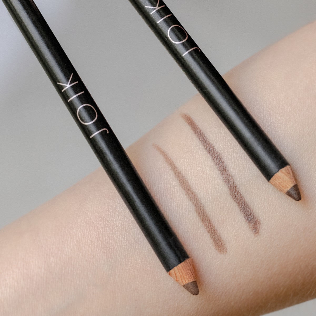 Organic Beauty Eyebrow Pencil - 01 Light Brown